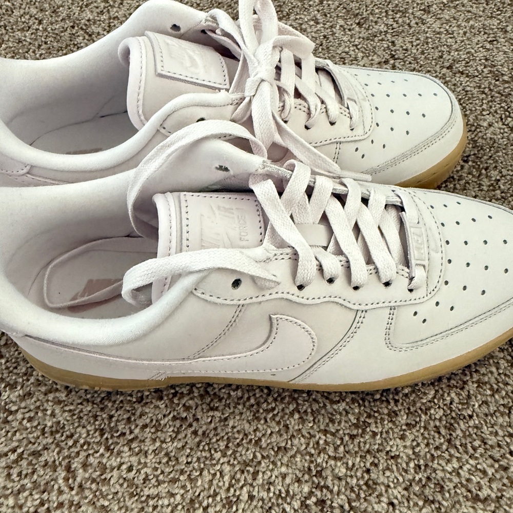 Nike AirForce Low Pearl Pink Sneakers